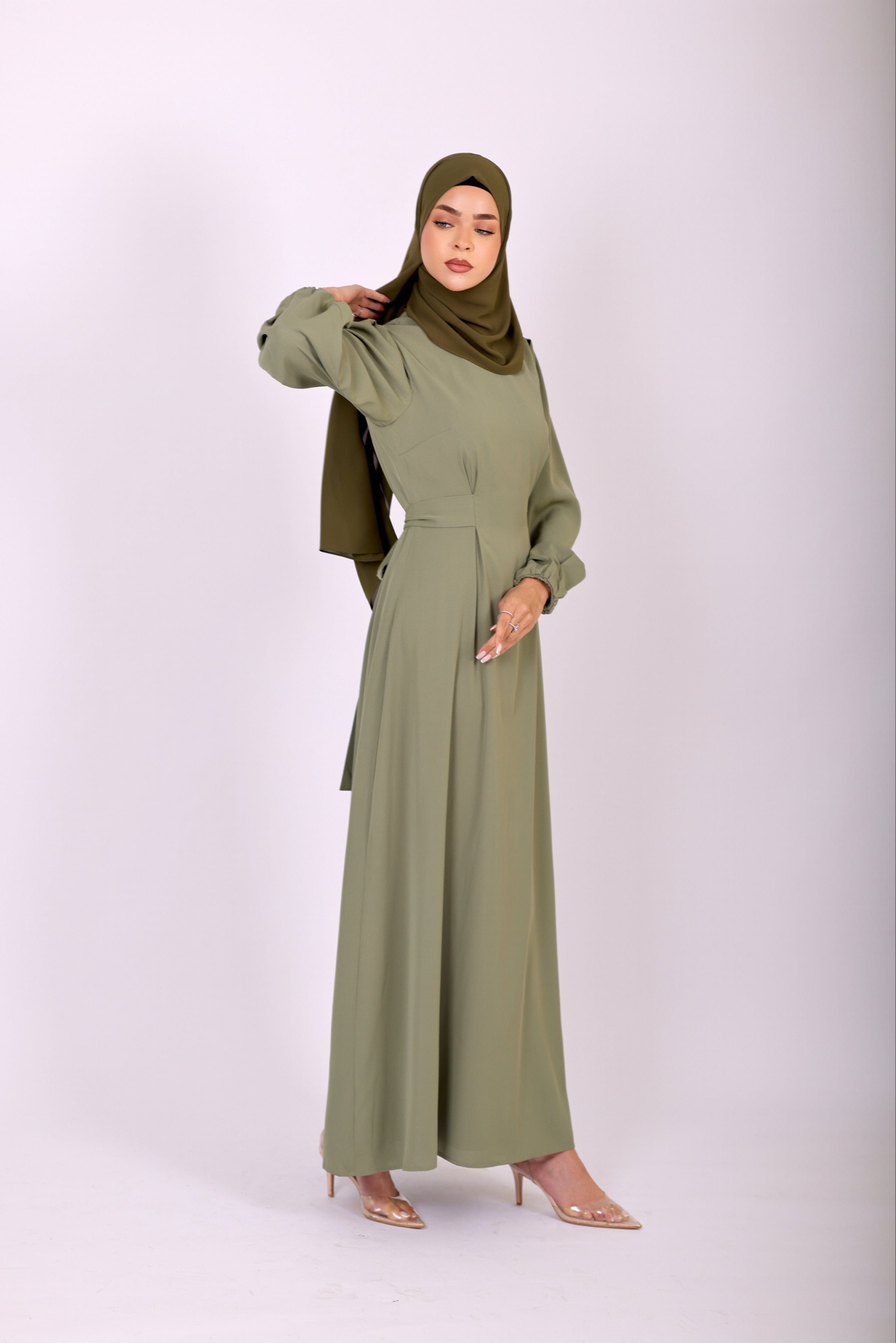 Chamomel Dresses Elegant Maxi Crepe Belted Dress - Green