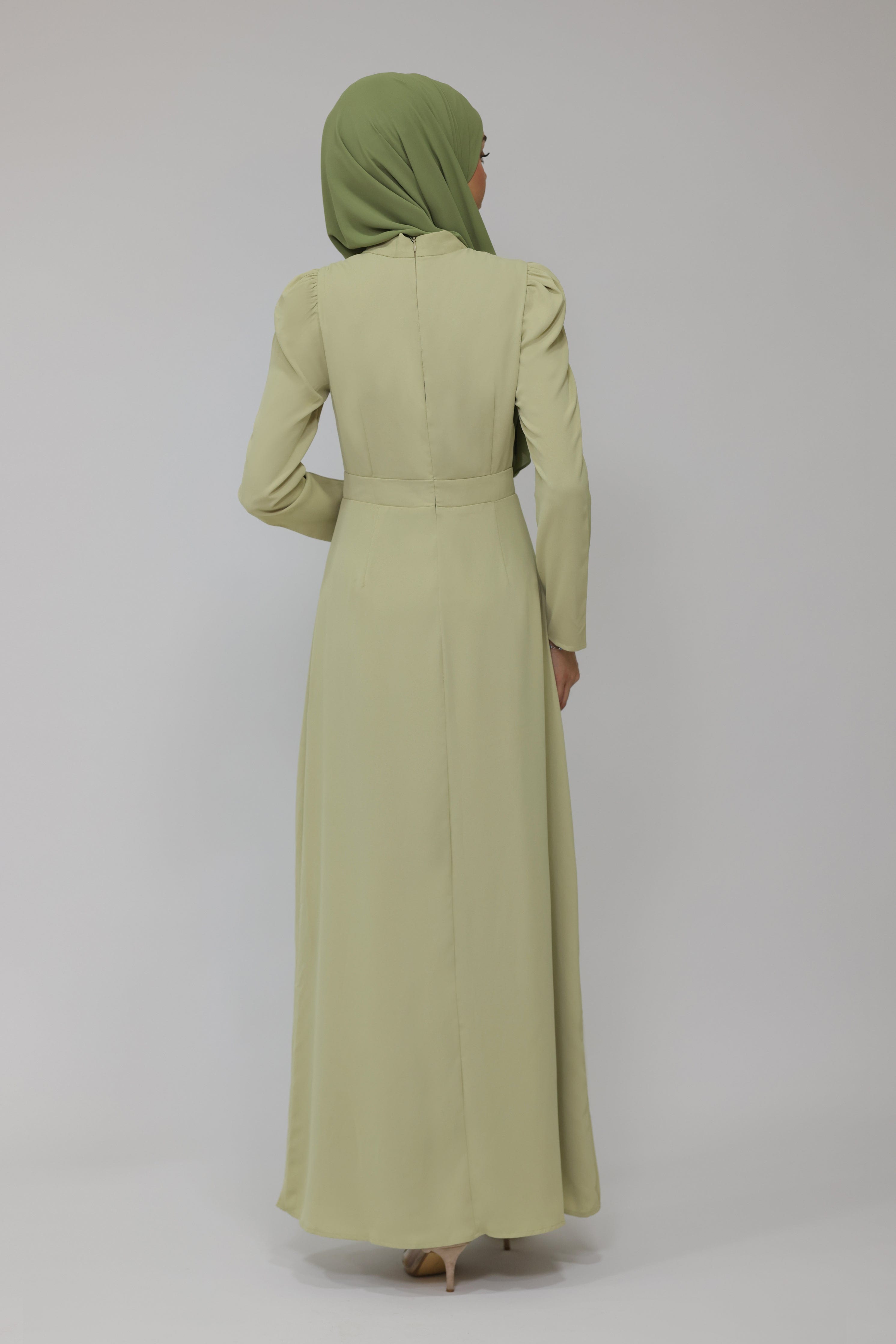 Chamomel Dresses Elegant Maxi Crepe V-neck Dress - Green