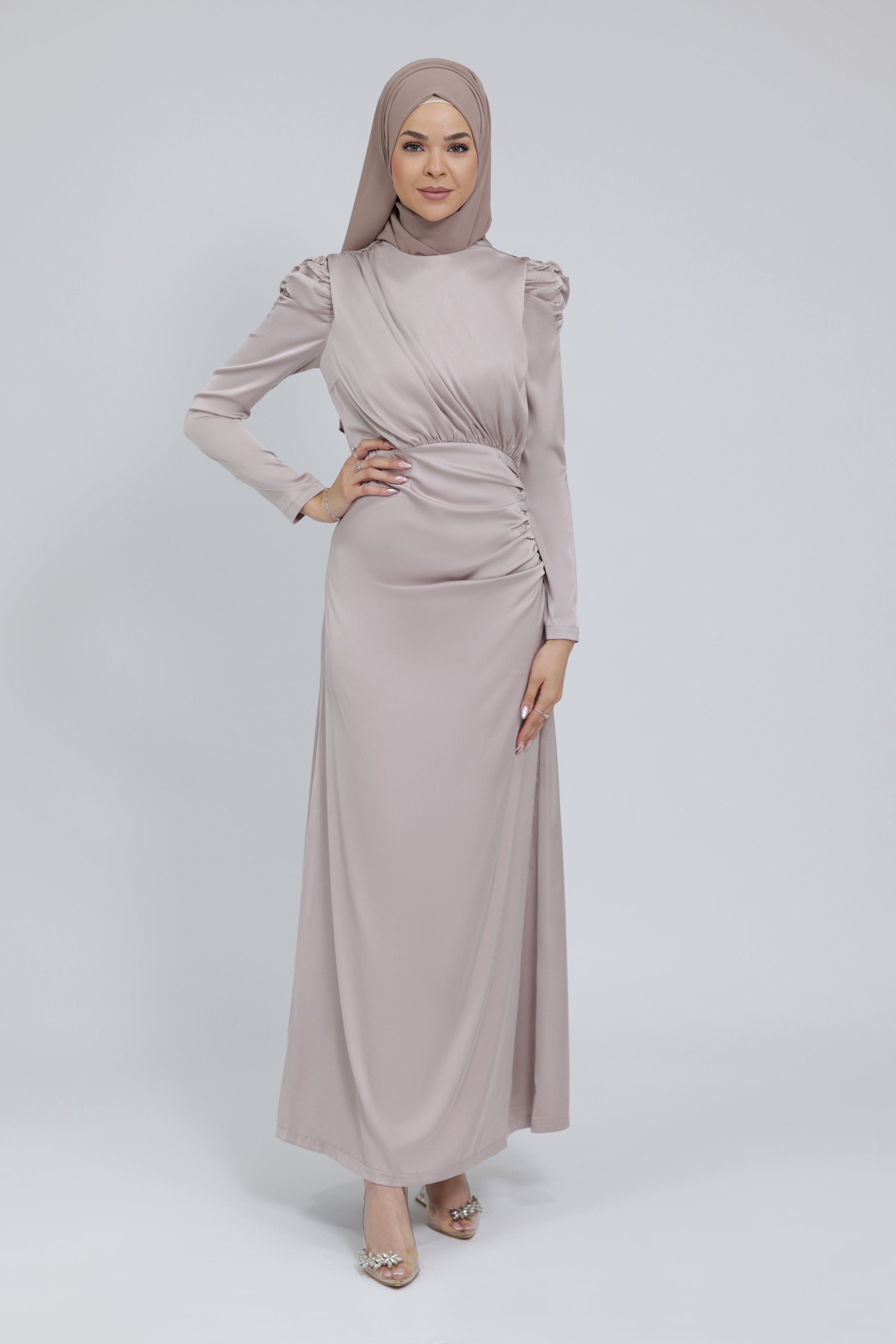 Chamomel Dresses Luxury Satin Maxi Dress With Ruching Details - Nude