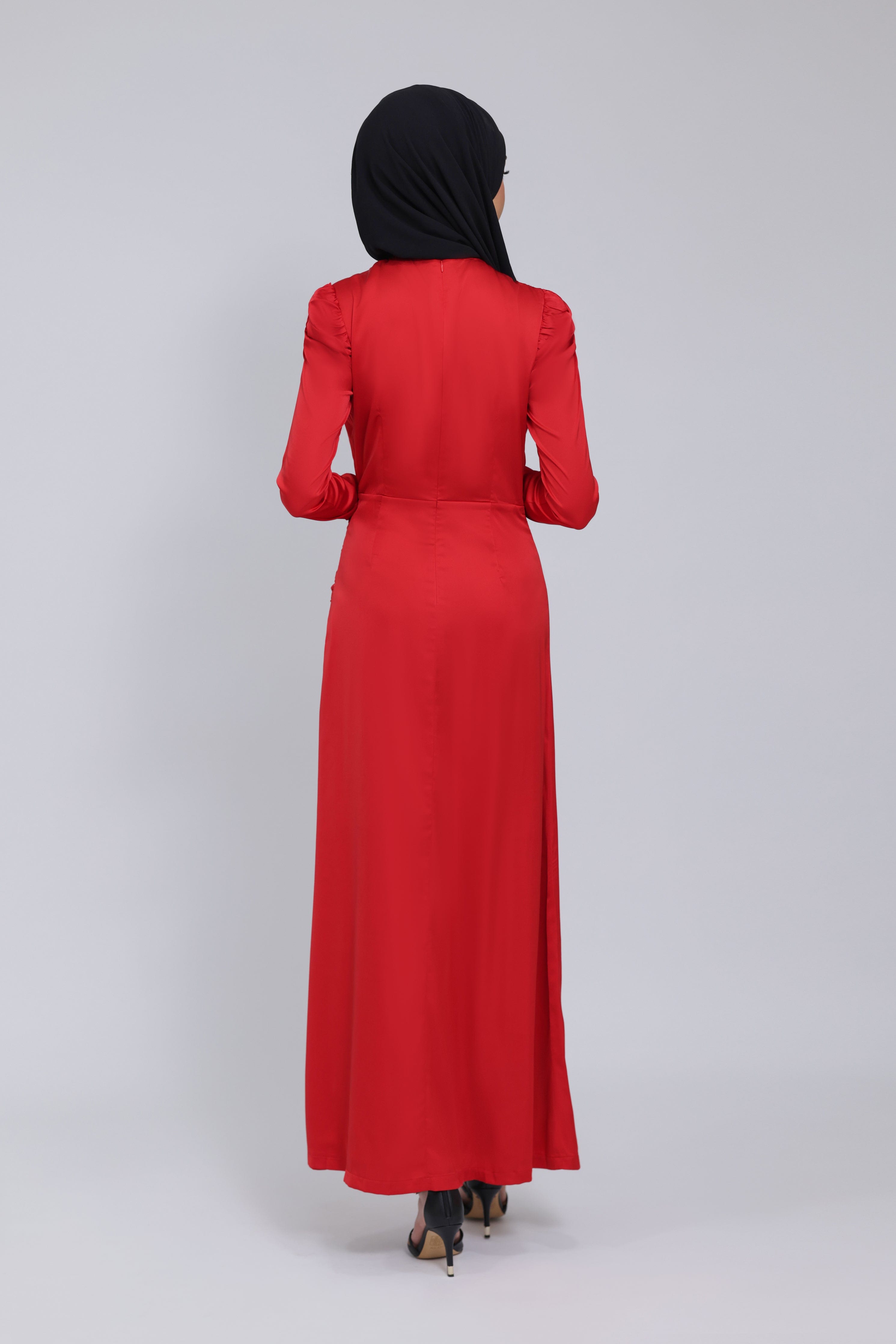 Chamomel Dresses Luxury Satin Maxi Dress With Ruching Details - Red