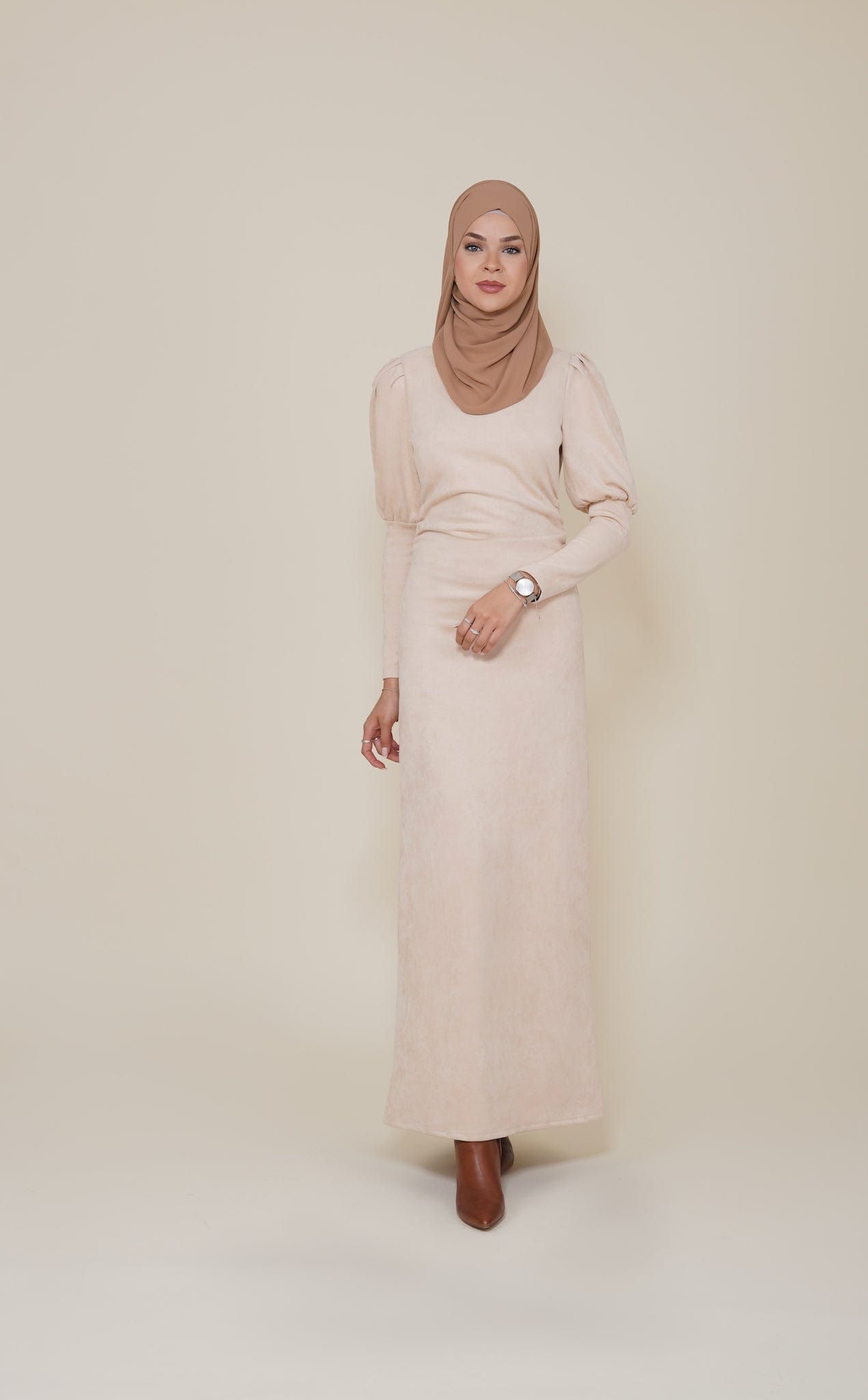 Chamomel Dresses XS / biege High Quality Maxi Suede Dress